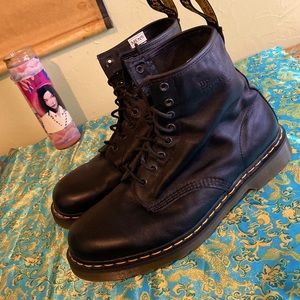 Doc Martens 11822 004 Smooth leather 8 eyes